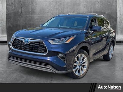 Used 2023 Toyota Highlander Limited