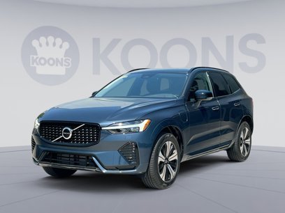 New 2025 Volvo XC60 T8 Core w/ Protection Package Premier