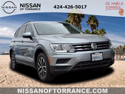 Used 2021 Volkswagen Tiguan SE w/ Panoramic Sunroof Package