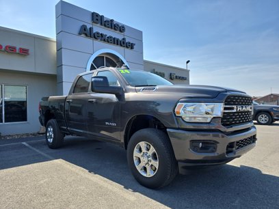 New 2024 RAM 2500 Big Horn w/ Sport Appearance Package