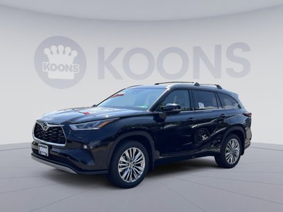 New 2025 Toyota Highlander Platinum
