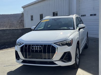 Used 2022 Audi Q3 2.0T Premium w/ Convenience Package