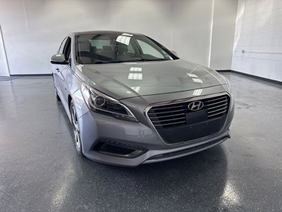 Used 2016 Hyundai Sonata Limited w/ Option Group 02