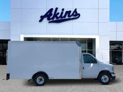 New 2025 Ford E-350 and Econoline 350 Super Duty w/ Power Equipment Group