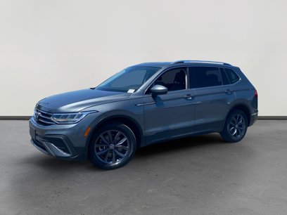 Certified 2022 Volkswagen Tiguan SE