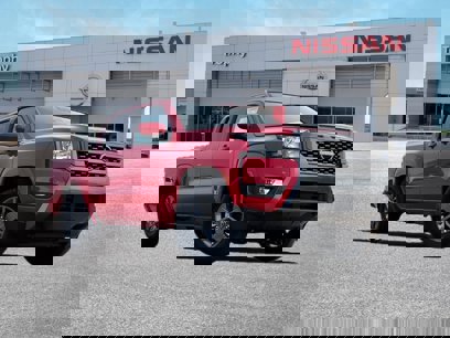 New 2025 Nissan Frontier SV