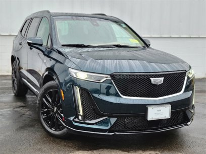 New 2025 Cadillac XT6 Sport w/ Platinum Package