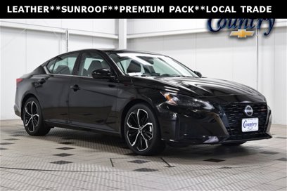 Used 2023 Nissan Altima 2.5 SR w/ SR Premium Package