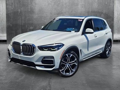 Used 2019 BMW X5 xDrive40i w/ Premium Package 2