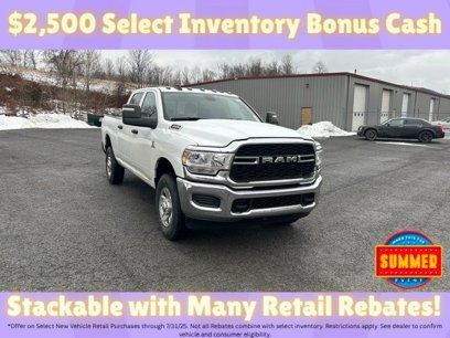 New 2024 RAM 3500 Tradesman w/ Chrome Appearance Group