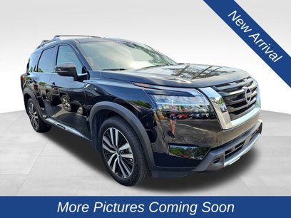 Used 2024 Nissan Pathfinder Platinum w/ Cargo Package