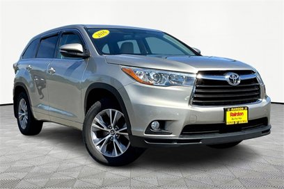 Used 2016 Toyota Highlander Plus