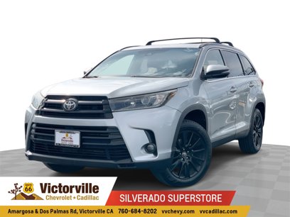 Used 2019 Toyota Highlander SE