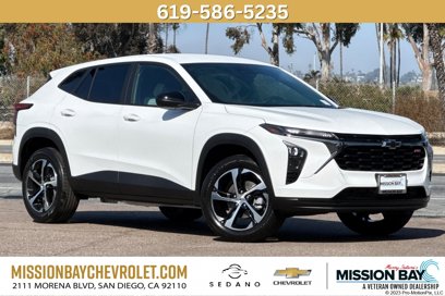 New 2025 Chevrolet Trax RS