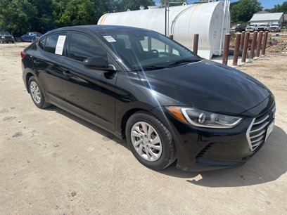 Used 2018 Hyundai Elantra SE w/ SE Connectivity Package 04