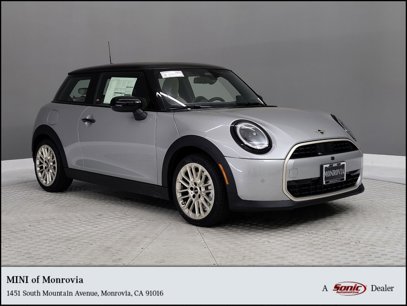 New 2025 MINI Cooper 2-Door Hardtop