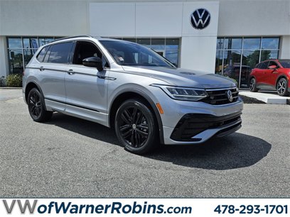 Used 2022 Volkswagen Tiguan SE R-Line