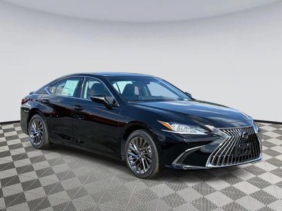 New 2025 Lexus ES 350 w/ Luxury Package
