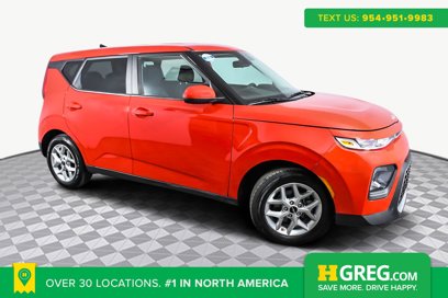 Used 2022 Kia Soul LX w/ Technology Package