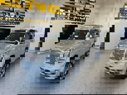 Used 2015 GMC Yukon XL Denali w/ Premium Package