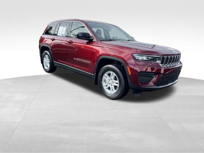 Used 2023 Jeep Grand Cherokee Laredo w/ Trailer Tow Prep Group (B)