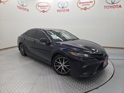 Used 2021 Toyota Camry SE w/ Carpet Mat Package (TMS)