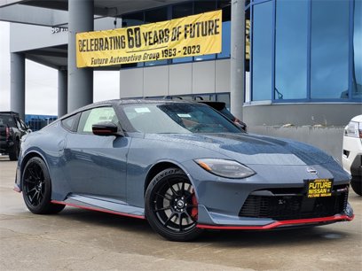 New 2024 Nissan Z NISMO w/ Floor Mat Package