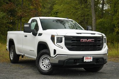 New 2024 GMC Sierra 1500 Pro w/ Pro Value Package