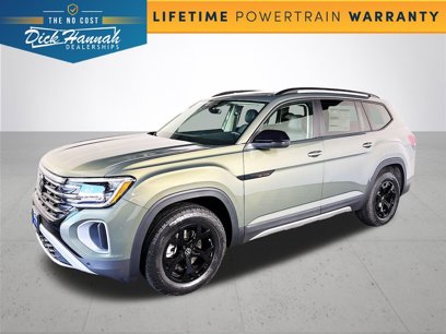 New 2025 Volkswagen Atlas Peak Edition SE