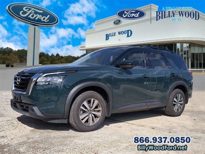 Used 2023 Nissan Pathfinder SL