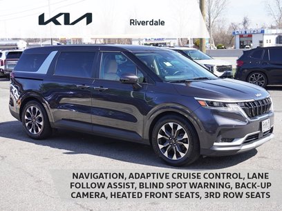Used 2024 Kia Carnival EX