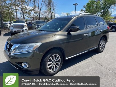 Used 2015 Nissan Pathfinder SV