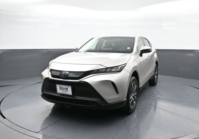 Certified 2021 Toyota Venza LE