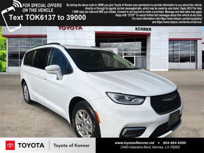 Used 2022 Chrysler Pacifica Touring-L