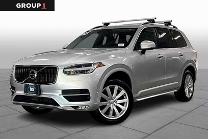 Used 2018 Volvo XC90 T5 Momentum w/ Convenience Package