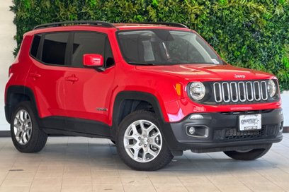 Used 2018 Jeep Renegade Latitude w/ UConnect 8.4 Nav Group