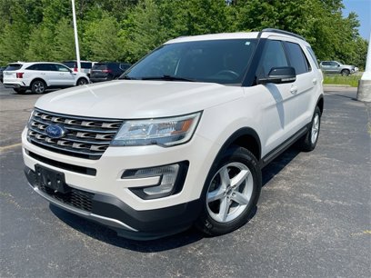 Used 2017 Ford Explorer XLT w/ Class II Trailer Tow Package