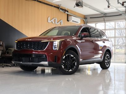 New 2025 Kia Sorento S w/ Panoramic Sunroof Package