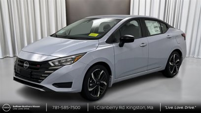 New 2025 Nissan Versa SR