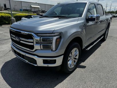 New 2025 Ford F150 Lariat w/ Equipment Group 501A Mid