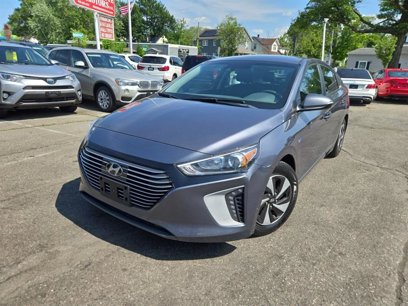 Used 2018 Hyundai Ioniq SEL w/ SEL Tech Package 02