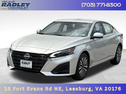 Used 2024 Nissan Altima 2.5 SV