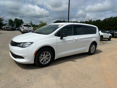 New 2025 Chrysler Voyager LX