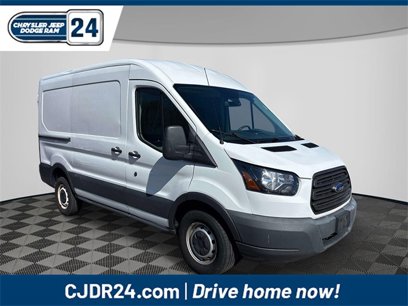 Used 2017 Ford Transit 250 130 Medium Roof