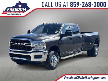 New 2024 RAM 3500 Tradesman w/ Chrome Appearance Group