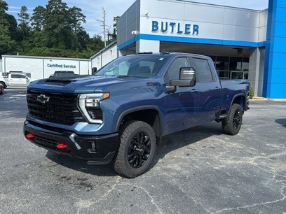 New 2025 Chevrolet Silverado 2500 LT w/ Trail Boss Package