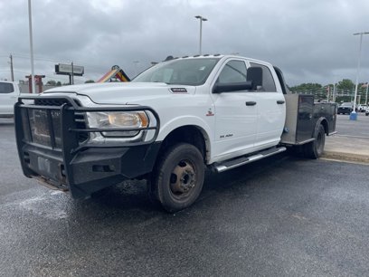 Used 2020 RAM 3500 Tradesman w/ Chrome Appearance Group
