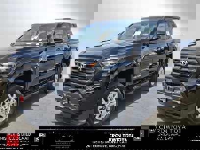 New 2025 Toyota Tacoma SR5