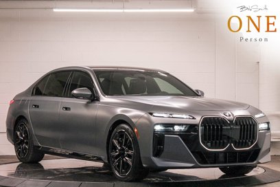 New 2025 BMW 760i xDrive