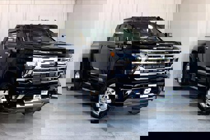 Used 2025 Chevrolet Silverado 3500 High Country w/ High Country Premium Package
